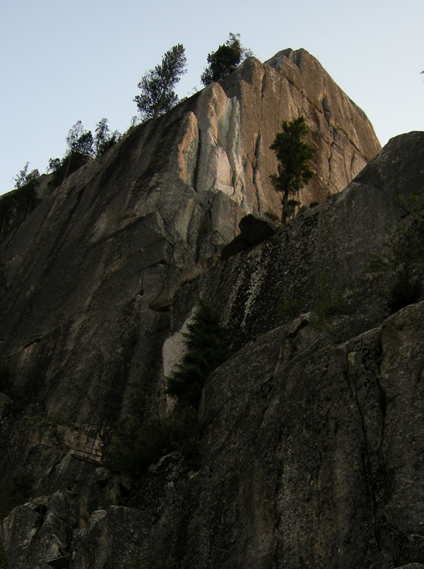 squamish rock climbing