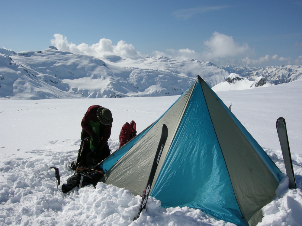 mount sir richard mcbride glacier ski