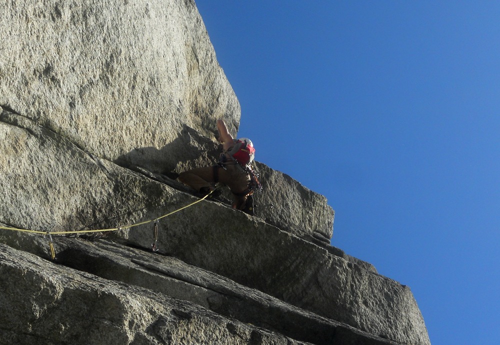 Squamish Rock Climbing, The Malamute, Overly Hanging Out