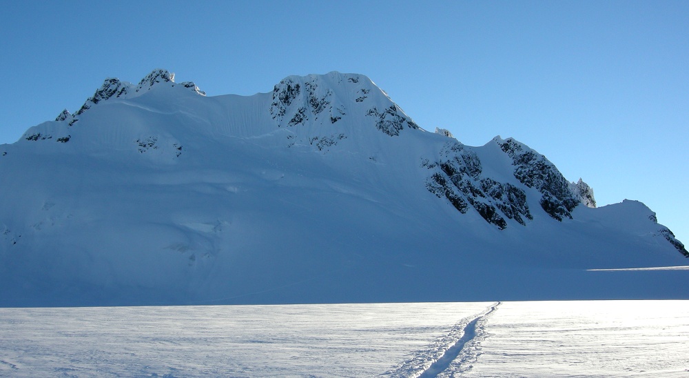 cheakamus mountain north face ski steep powder