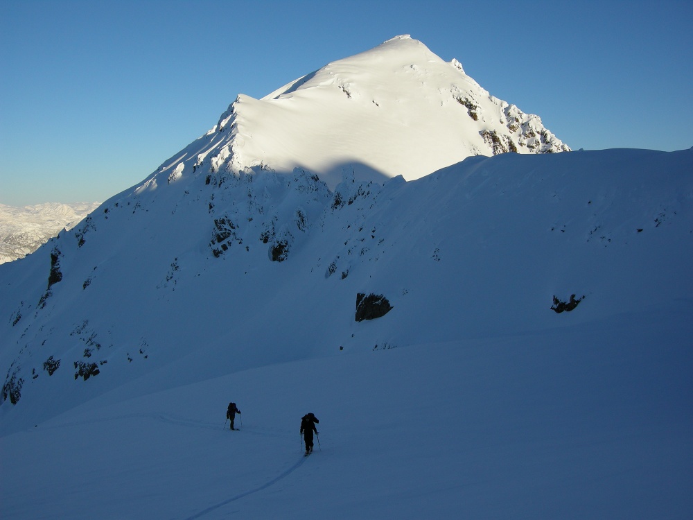 ski steep powder