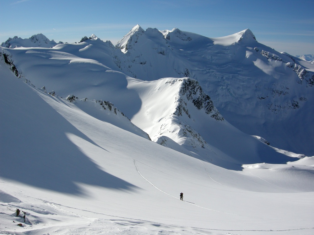 ski steep powder