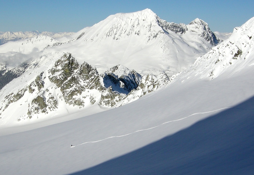 ski steep powder