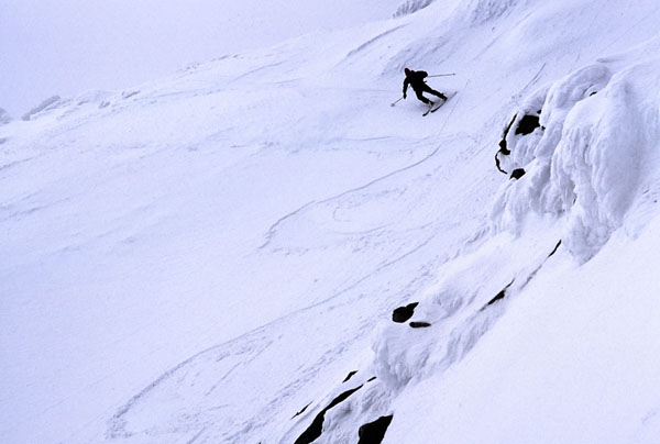 mt stuart cascadian couloir ski