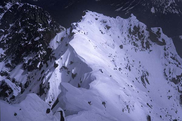 mt stuart cascadian couloir ski