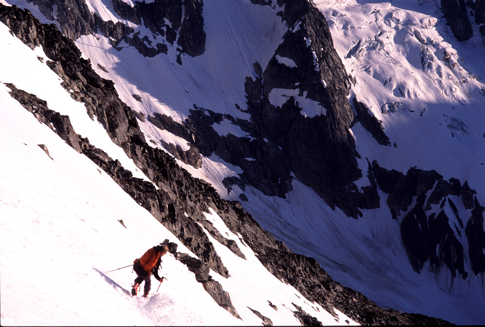 Luna Peak and Northeast Face of Mount Fury Ski Pictures