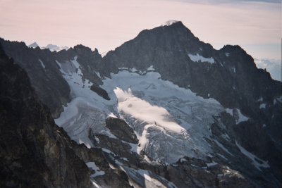 early morning spire southwest ridge so-big retard alpine rock climbing sky is an idiot