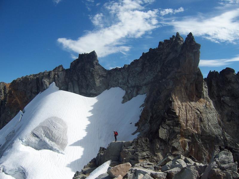 early morning spire southwest ridge so-big retard alpine rock climbing sky is an idiot