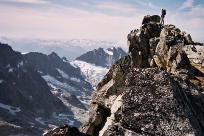 early morning spire southwest ridge so-big retard alpine rock climbing sky is an idiot