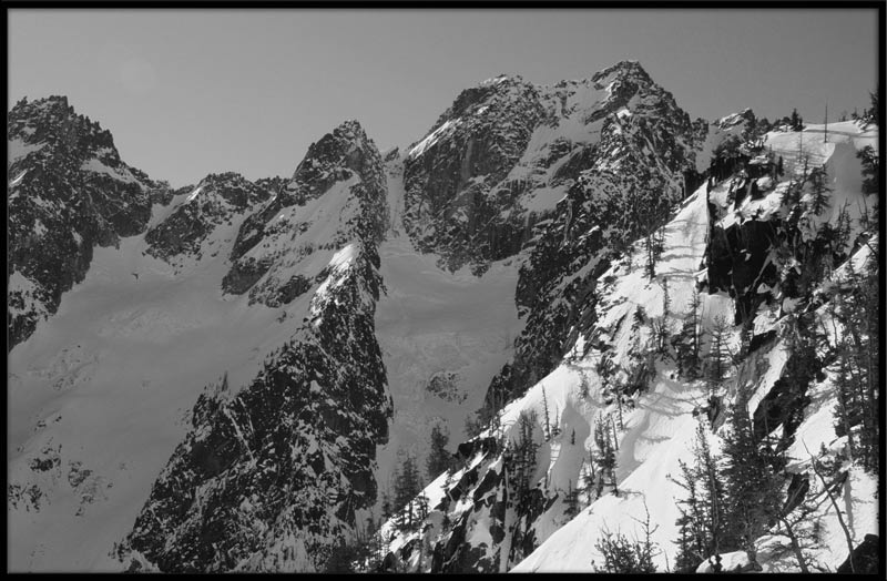 mt stuart ice cliff glacier one-day climb and ski descent fast-and-light steep skiing alpinism