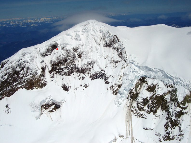 mt rainier sunset amphitheater couloir one-day climb tahoma glacier ski via the sickle