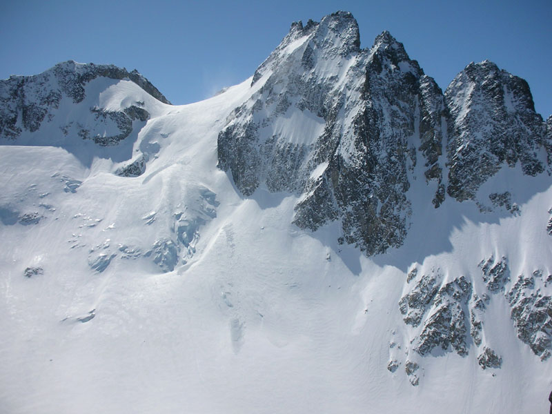 Mt Logan and the Banded Glacier (Washington)